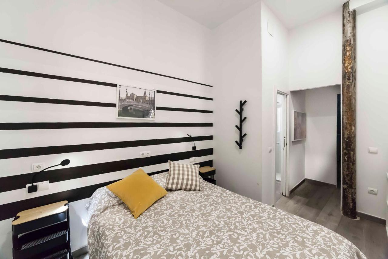 Mar - Beautiful Apartment With Two Bedrooms And Two Bathrooms Siviglia Esterno foto